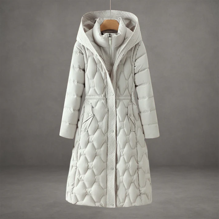 Manteau Longline À Capuche Loranne Avec Doublure Isolante Douce Et Silhouette Épurée