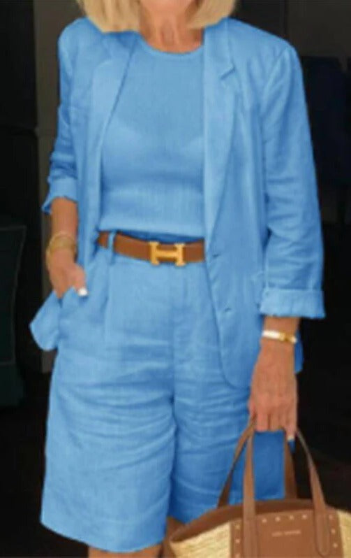 Ensemble Blazer et Shorts Pour Femme Haut Structuré Avec Taille Haute et Coupe Légèrement Évasée