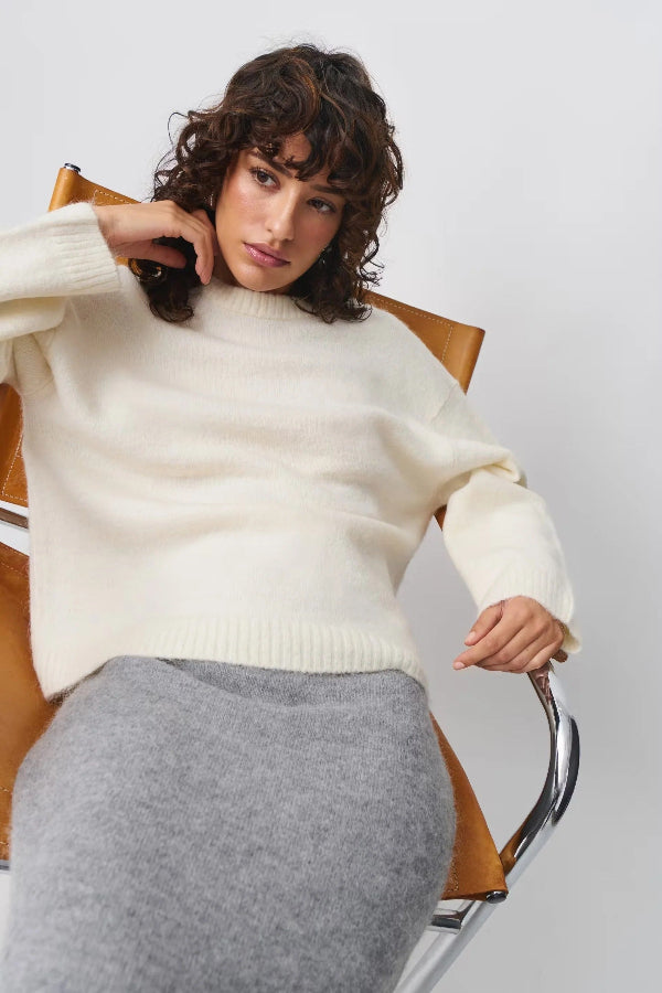 Pull Oversize Femme Tricot Effet Laine Douce Bordures Côtes Longueur Mi Longue Nordisk Flair