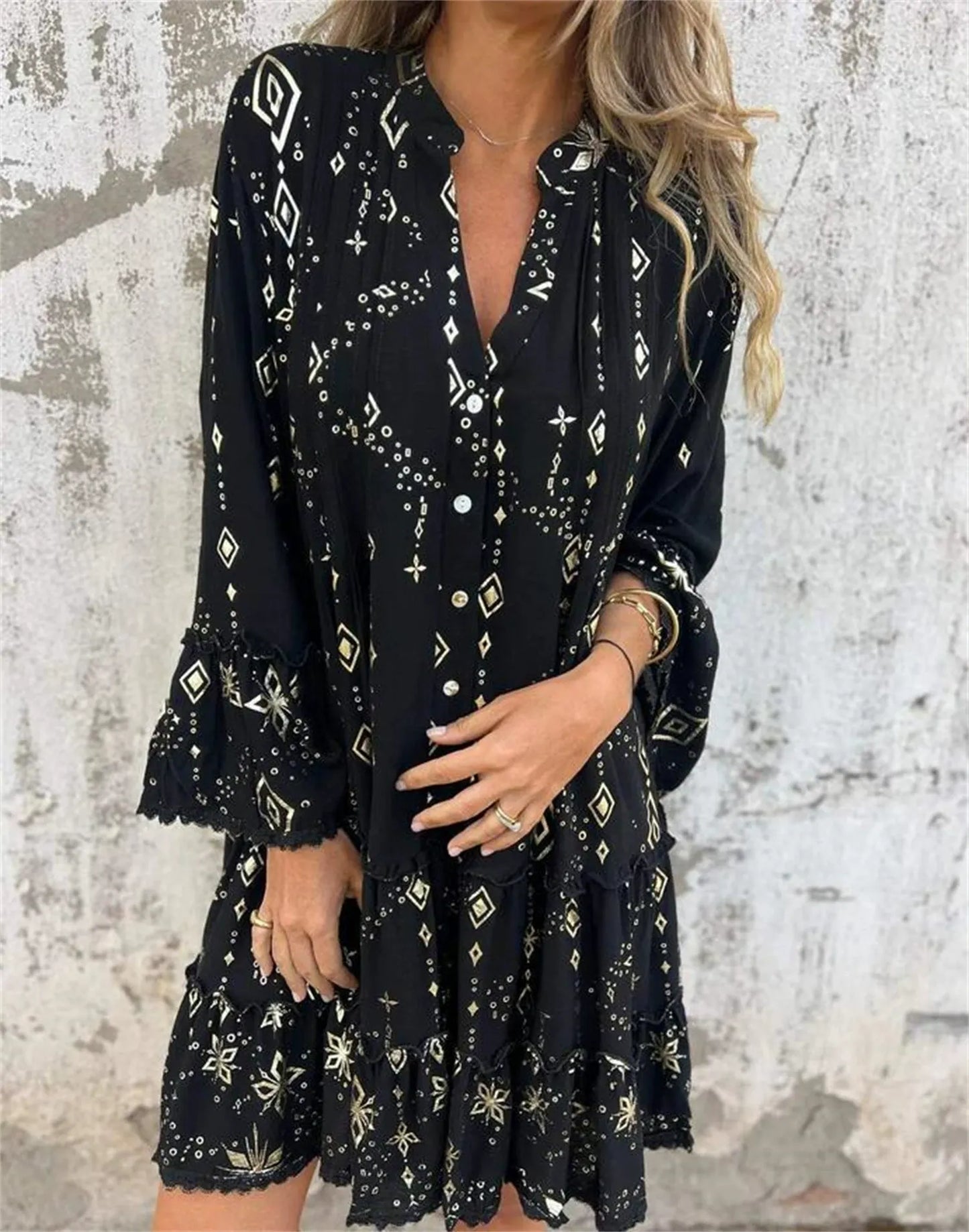 Robe Femme Coupe Évasée avec Manches Cloche en Dentelle Bouton Front Coton Mélangé Ourlet en Étages
