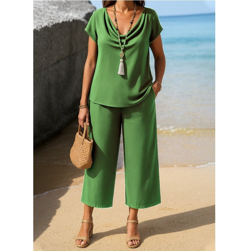 Ensemble Pantalon et Pull Femme en Maille Douce Col en Peluche Pantalon Large à Jambe Courte Style Confort Moderne