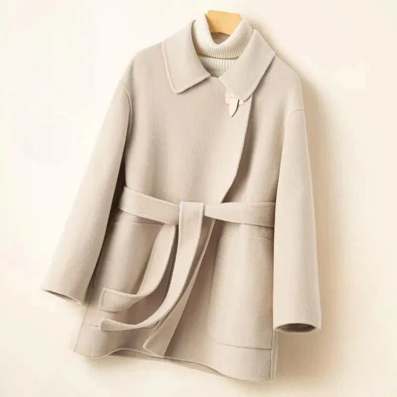 Manteau Cavalli En Laine Double Face Avec Ceinture Et Silhouette Épurée Pour Une Transition Polyvalente
