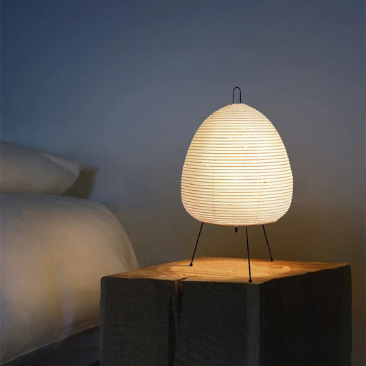 Lampe aus japanischem Reispapier
 - OnyxLampen
