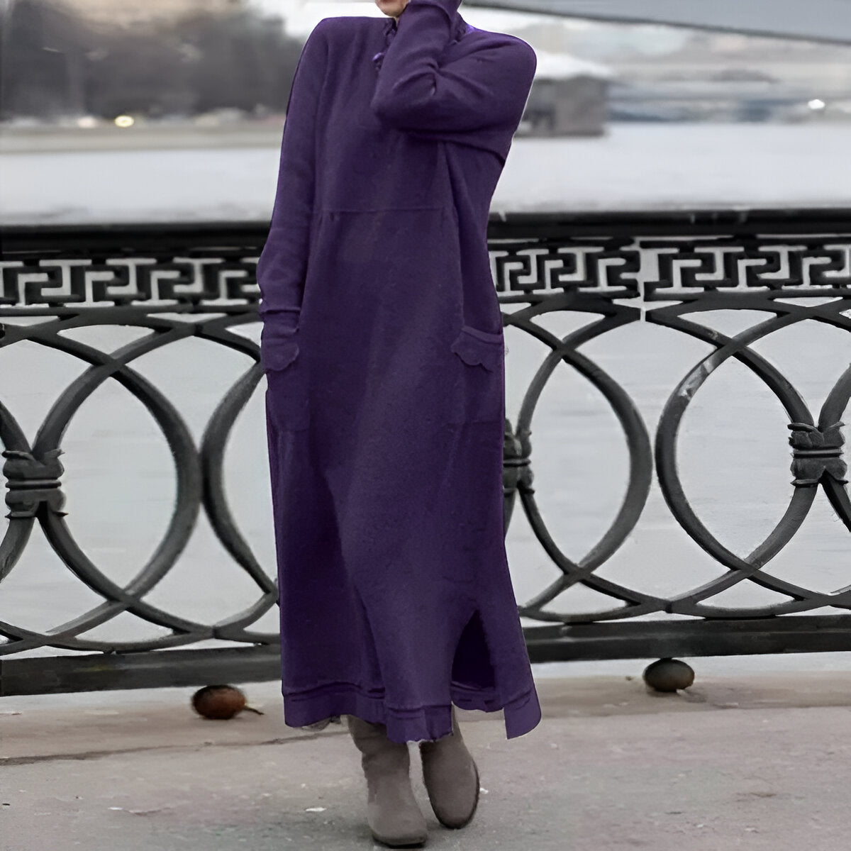 Justina: Bequemes Samt-Kleid
