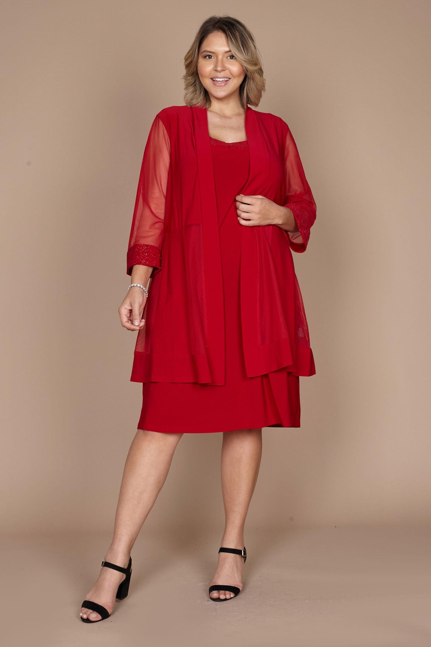 Robe Courte Pour Mère De La Mariée Modèle 8271 Avec Veste Col En Scoop Manches Translucides