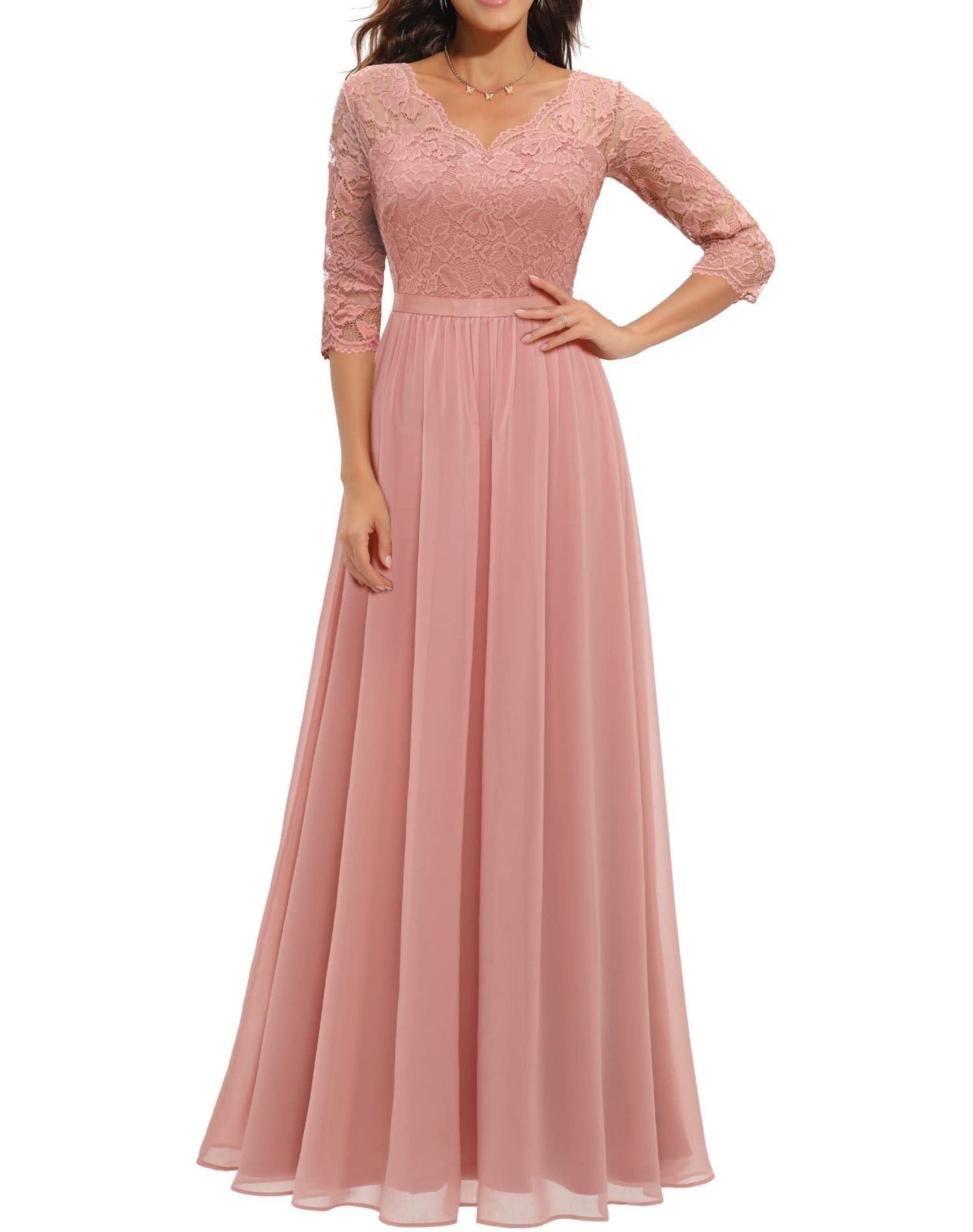Robe Longue En Dentelle Beige Avec Corsage En Dentelle Et Manches Trois Quart Pour Mariage