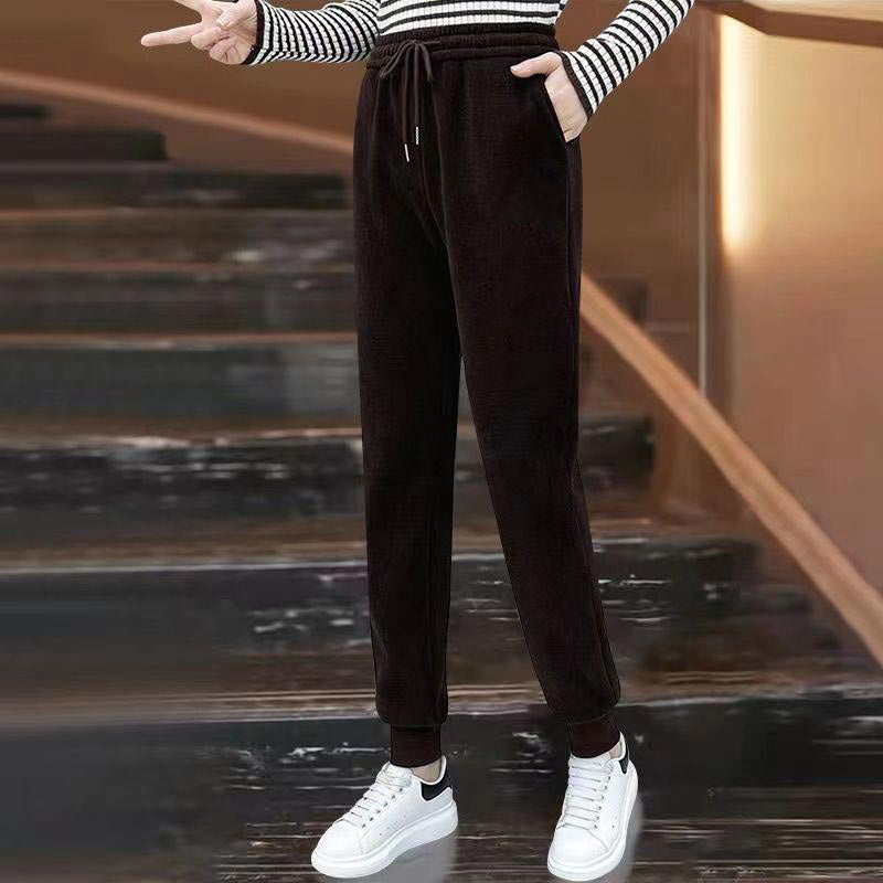 Damen Jogginghose Lorelei aus warmer Cordqualität