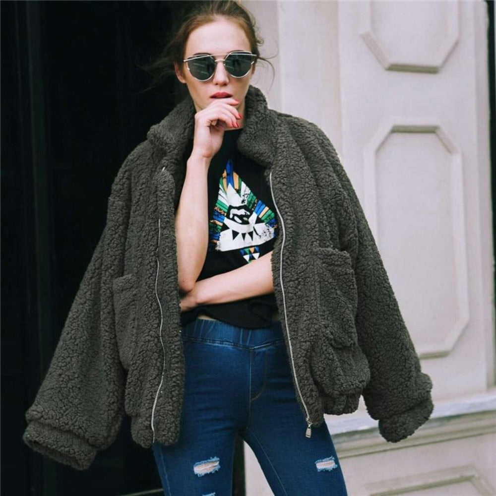 Veste Femme Oversized En Polaire Peluche Avec Zip Et Col Haut Pour Un Style Décontracté