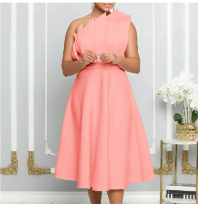 Abendkleid Velgunde mit One-Shoulder-Ausschnitt