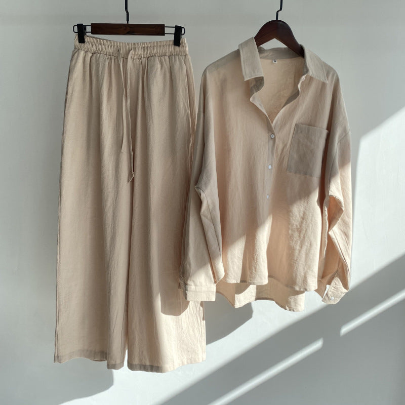Zarina Damen-Outfit: Lockerer Schnitt, fließendes Material